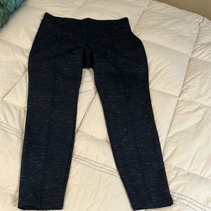 NWOT Knit Ankle Pant